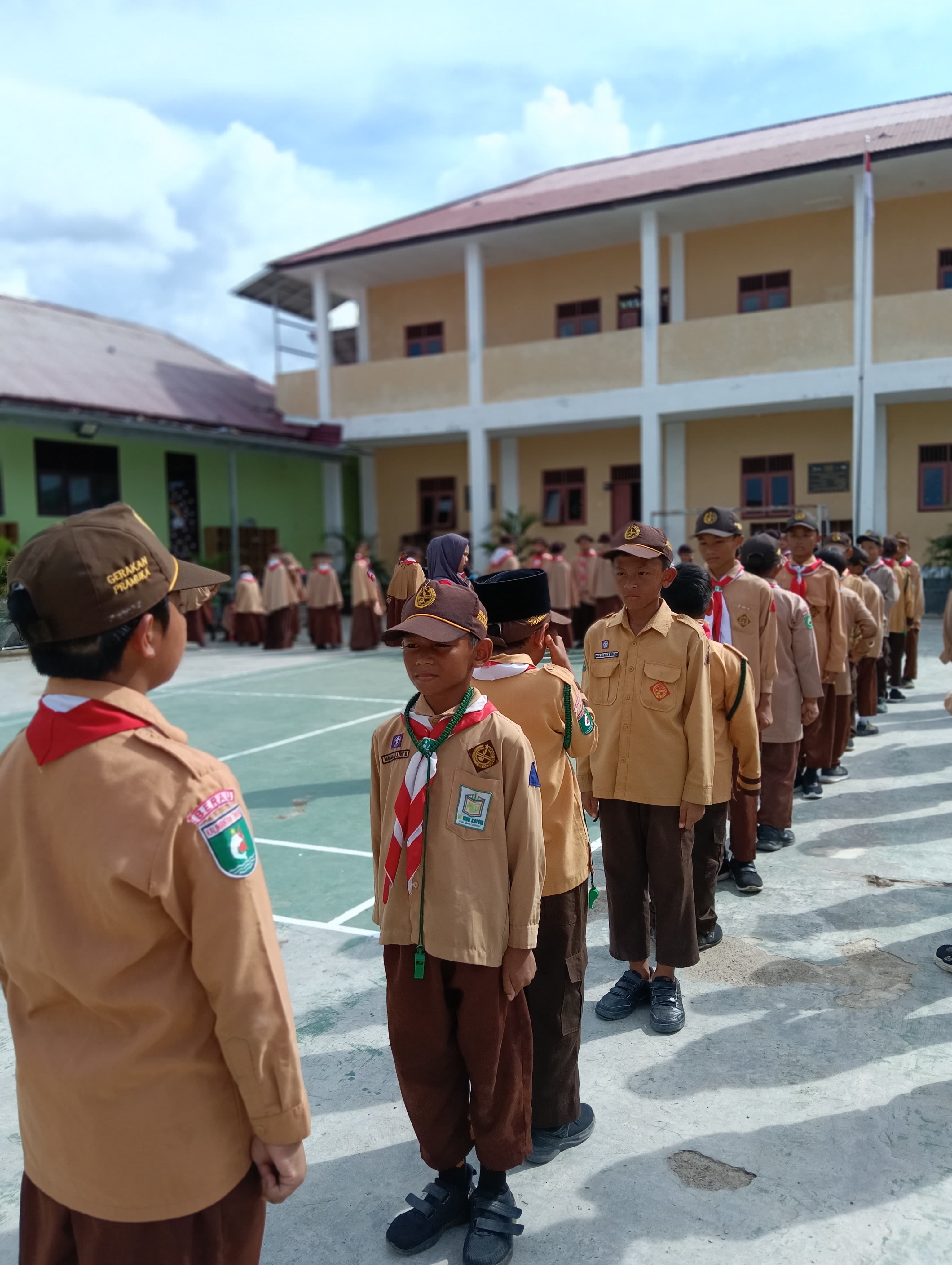 Keseruan Pramuka